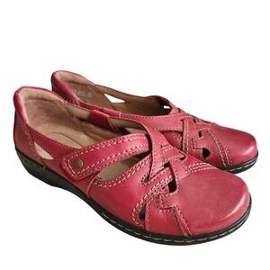 Clarks Collection Mary Jane Shoes Womens 6M Red Leather Cutout Comfort Flats